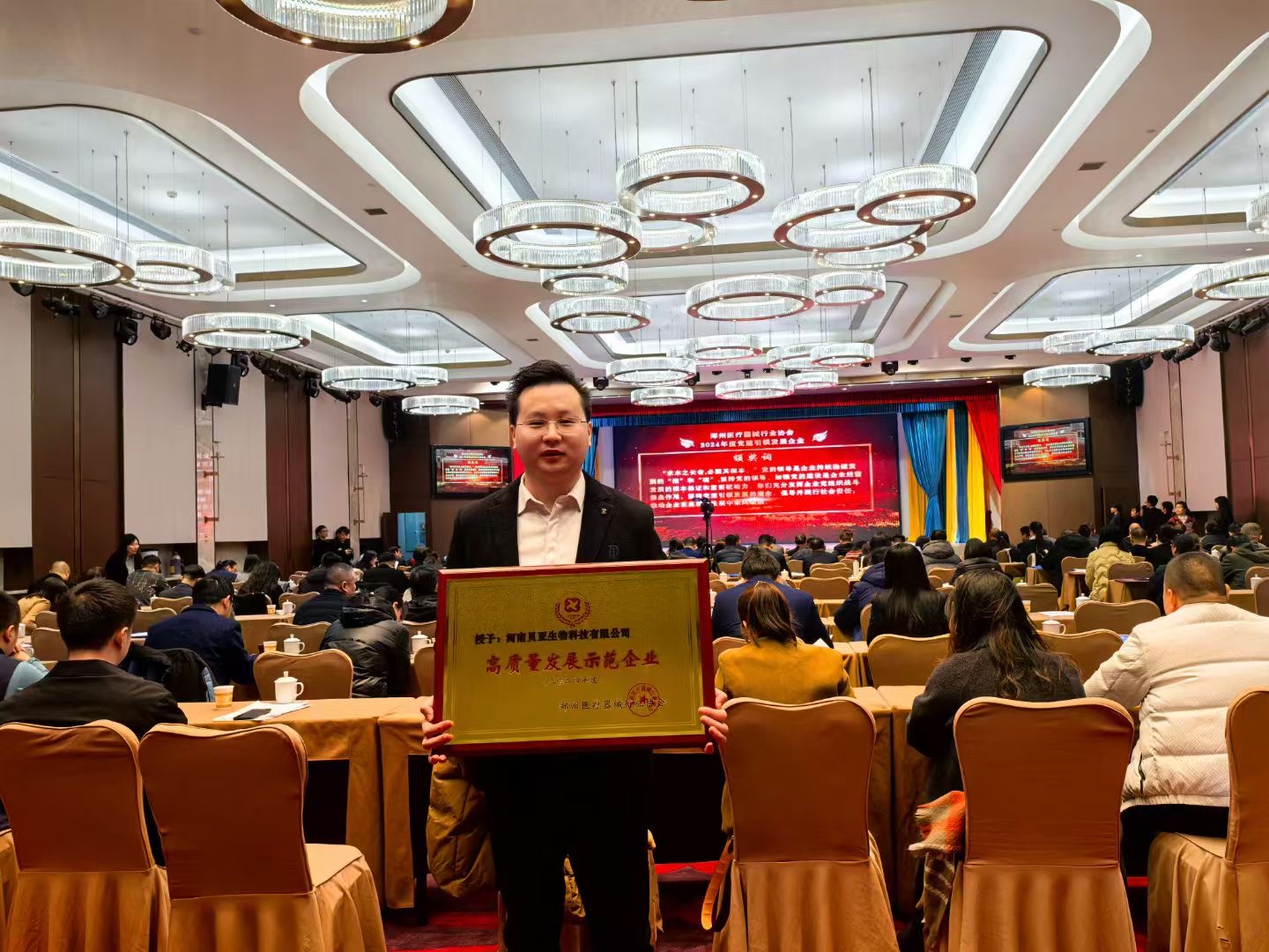 4e7c6c102fb5b883fd14b98571f40ae7.jpg 4e7c6c102fb5b883fd14b98571f40ae7.jpg